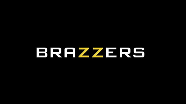 Raunchy Realtor Gets Fucked Part 1 - Siri Dahl, Adira Allure / Brazzers  / stream full from www.zzfull.com/realtor