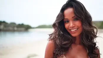 Naughty Asian babe Puri Cinta cum multiple times