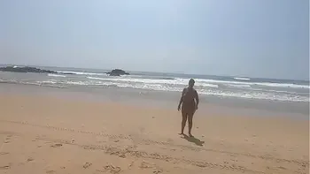 Walking nude freely & having fun on public nudist beach