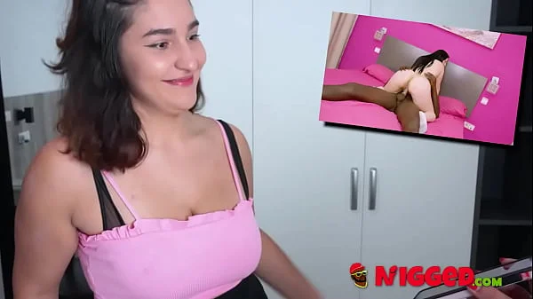It's time for an ANAL DRILLING: Will this amateur babe pass the test?