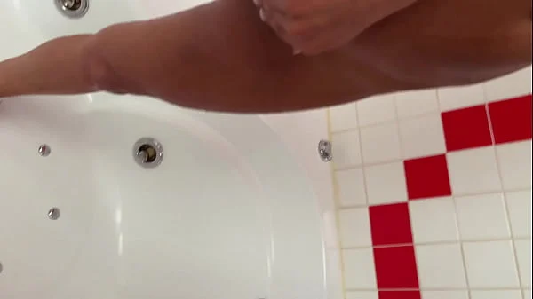 Monika Fox Christmas Fuck And Shower Pissing