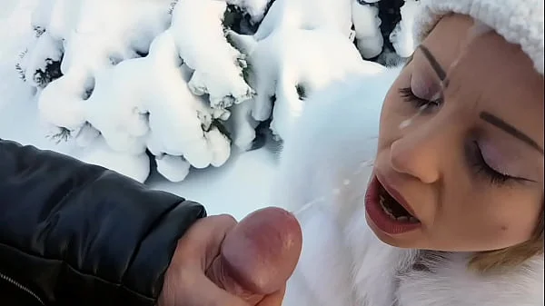 She sucks him off and swallow his sperm outdoor right on the Valentine's Day