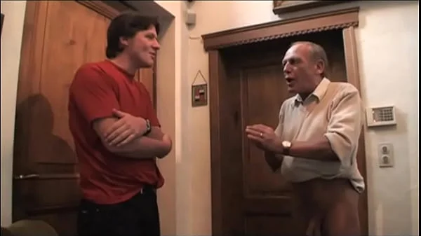 Stepdad wants to fuck her teen pussy