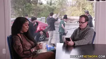 Ebony Babe Paris The Muse Gives Her Mouth To 10 Cocks