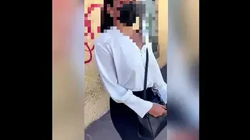 Sexo por DINERO! Le ofrezco DINERO a SEÑORA Mexicana Sumisa que Estaba Esperando su Camión para Irse a Trabajar! Le Doy Dinero para que me la CHUPE en la CALLE y no Vaya a Trabajar! PARTE #1