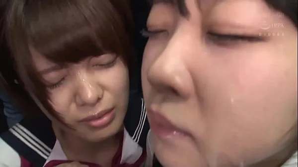 #2仲良し２人組いじり比べ２ 友達の前で交互にイカされた女子○生