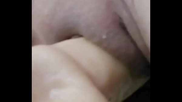 Olgun türk hatun dildoyu sulanmış amcigina enfes alıyor