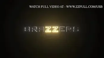 In Her Mail Slot.Ella Hughes / Brazzers  / stream full from www.zzfull.com/usb