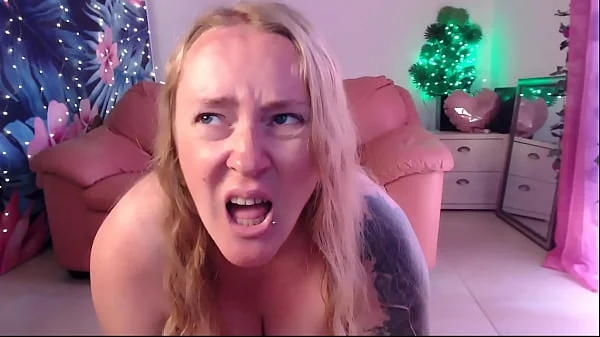 XL Bad Dragon dildo riding