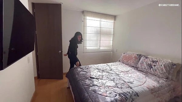 No te preocupes madrastra yo te voy a satisfacer como nadie.