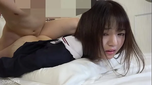 １８歳みさき。日本人美女。デルドとパイパン中出しセックス。１無修正