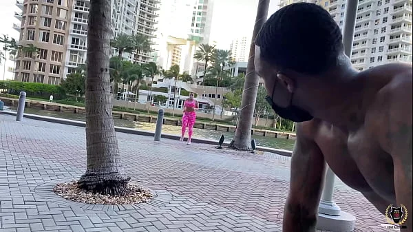 Big Boobed Hot Ass Hollywood Pussy Fucked By Rome Major's Big Dick!