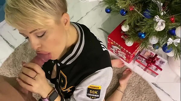 Merry XXX-ristmas and Happy New Blowjob