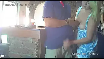 Waitress at bar caughtjerking of her manager