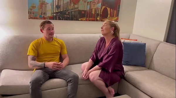 Stepson Alex Envy Comes Find His Stepmom Danni Jones To Get Her To Come Home Any Way He Can