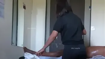 Happy ending massage last cumming part