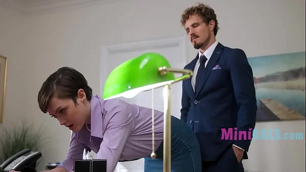 Small Size Seduction (Office Romance)