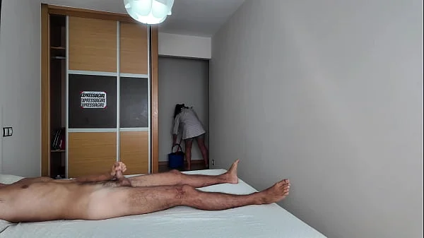 I Jerk off in Front of the Cleaning Lady at the Hotel