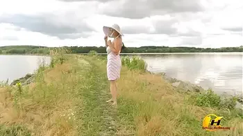 First Sunny Day I use for Masturbate on the Lake