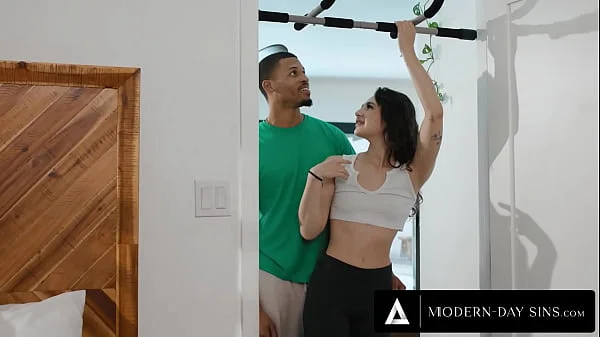 MODERN-DAY SINS - Aroused Liz Jordan & Acquaintance Rocket Powers Give In To Their Steamy Temptation