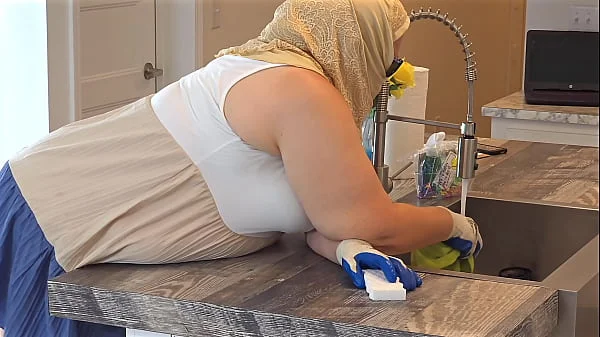 Real estate agent in mini dress no panties clean property with close up pussy