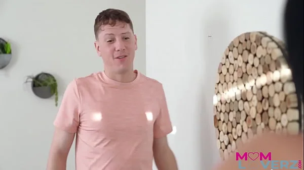 Stepmom Sheena Ryder Wants to Breed S4-E6 Ready For Breeding Season