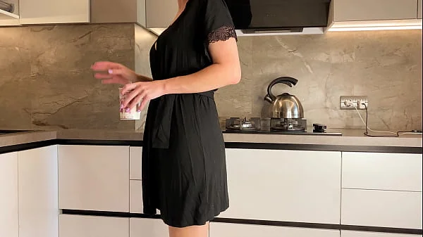 Friend's Mom Fucked Me to Prove She's Good at Sex - Russian Amateur with Talk