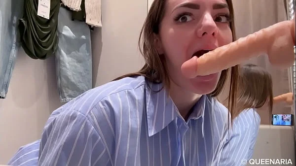 French masturbation public fitting room