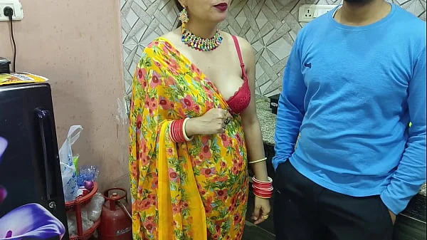 Blackmailing and fucking my ex gf who is now my bhabhi ki saree utar ke kitchen main uski mast Gand Marne ka socha