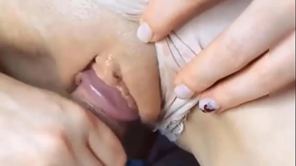 COÑO GORDO HINCHADO BOMBEA POLLA, FROTA POLLA ,SACA SEMEN,CORRIDA VENIDA