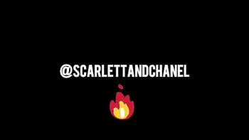 Mi mejor amiga y yo termianmos nuestra rutina del GYM rozando nuestras vaginas con un sexo lésbico intenso