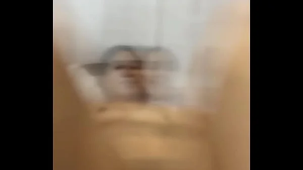 Nena cachonda tetona se masturba sola - Chicas