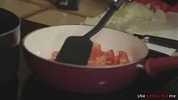 She Seduced Me: StepMom's Recipe - Scarlett Sage, Serene Siren & Alicia Williams