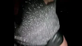 Hot car-sex. Beautiful milf gets wild behind the wheel