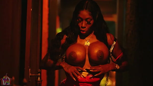 Ebony Mystique Gets a Big Surprise On Valentines Day