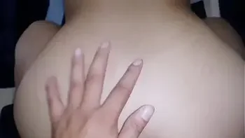 Me destroza el ano, el amigo de mi novio me cogió por el culo