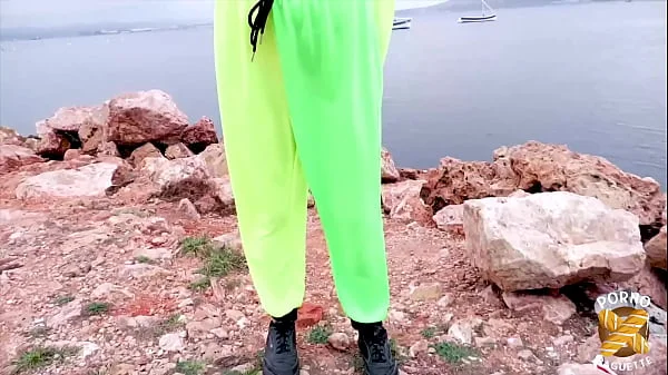 Queen, 20ans, a envie de réaliser un fantasme !