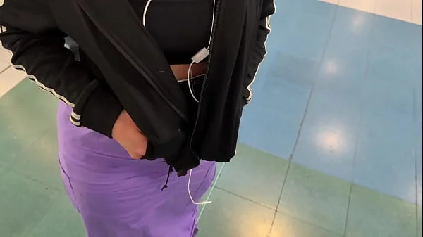 I meet a fan at the mall AND HE INVITES ME TO WHAT I LIKE