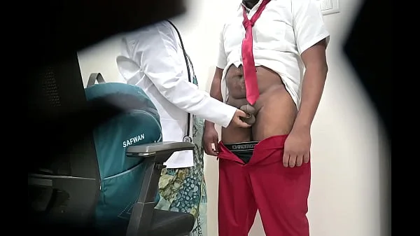 Is it Fair woman checking a school boy's Dick in public hospital?