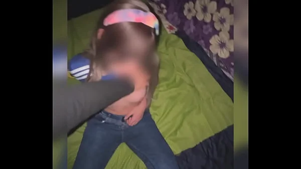 Inocente y Tierna es mi HERMANASTRA en la Cama!!