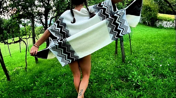 The best compilation of all the times I almost got caught by people in public!