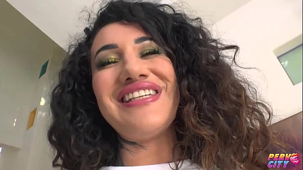 Hot Busty Babe Arabelle Raphael Loves a Big Cock Up Her Ass