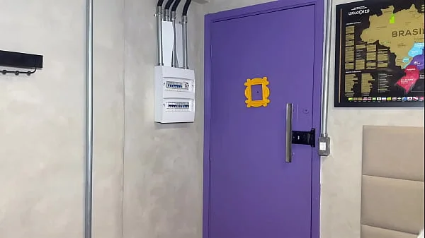 MARIDO E PEGO TRANSANDO COM AMIGA DA ESPOSA