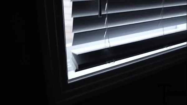 BRUNETTE BBW WIFE FUCKS THE BBC POOL GUY