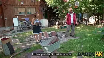 DADDY4K. Surprise sex with StepDaddy’s huge cock while the boyfriend is fixing the floor