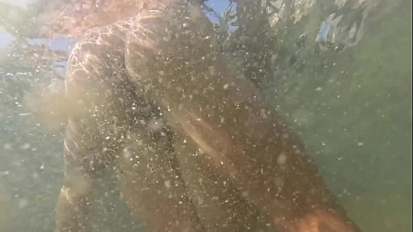Under Water Sex with Hot Milf