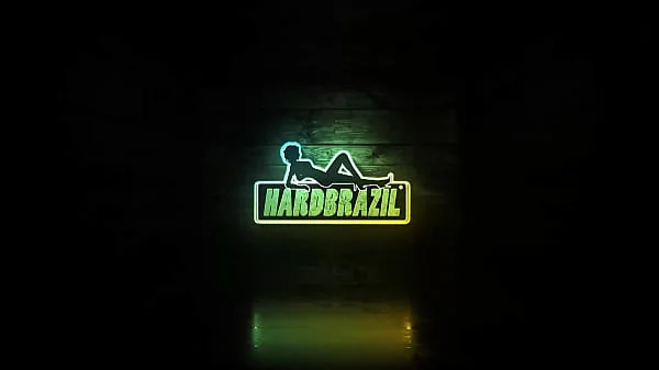 A primeira vez da anãzinha Baixinha Bundudinha e ela resolveu fazer seu primeiro anal