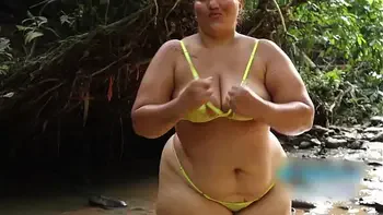 sexo en el rio con mi hijastro