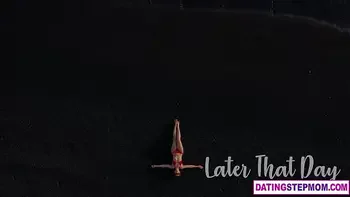 Curvy MILF stepmom loves the attention and also loves to breed