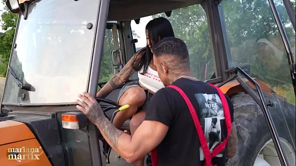 Colombian tourist fucks Italian farmer on a tractor - Mariana Martix & Luca Peracchi